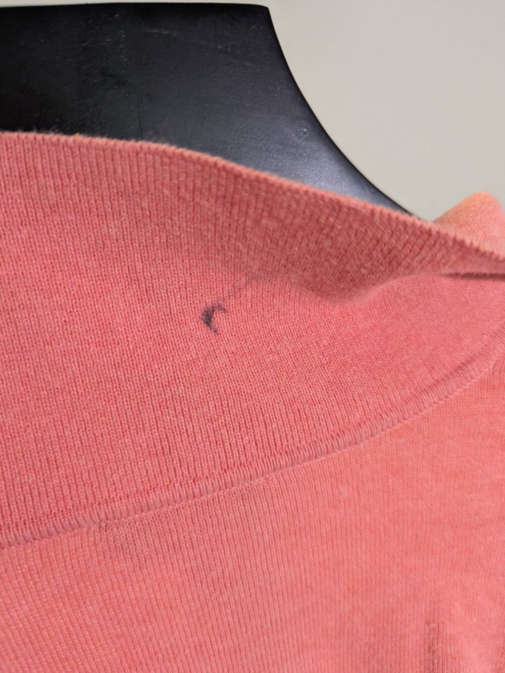 Vince Camuto Salmon Colored V Neck Collared Long Sleeve Sweater - Picture 3 of 4